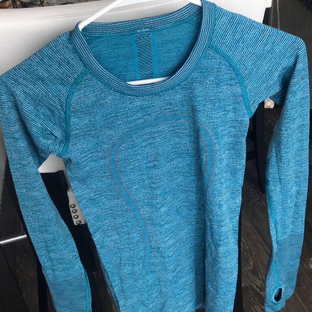 Swift tech long sleeve shirt